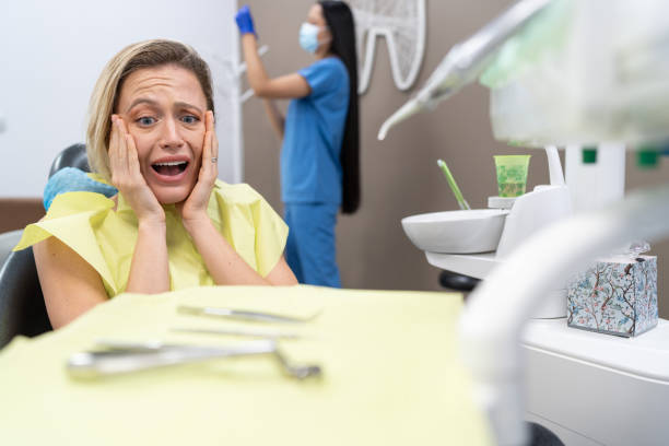 Best Urgent Tooth Repair  in Winnetka, IL